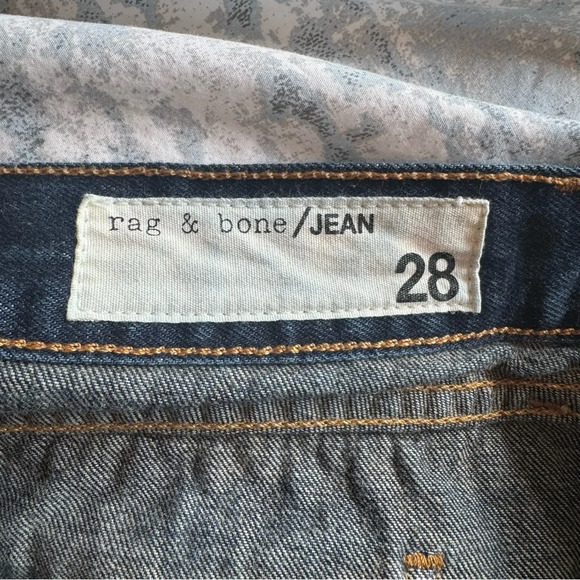 Rag & Bone Cut Off Jean Shorts Size 28 Doris Distressed Fray Hem Denim Jorts - Picture 10 of 16